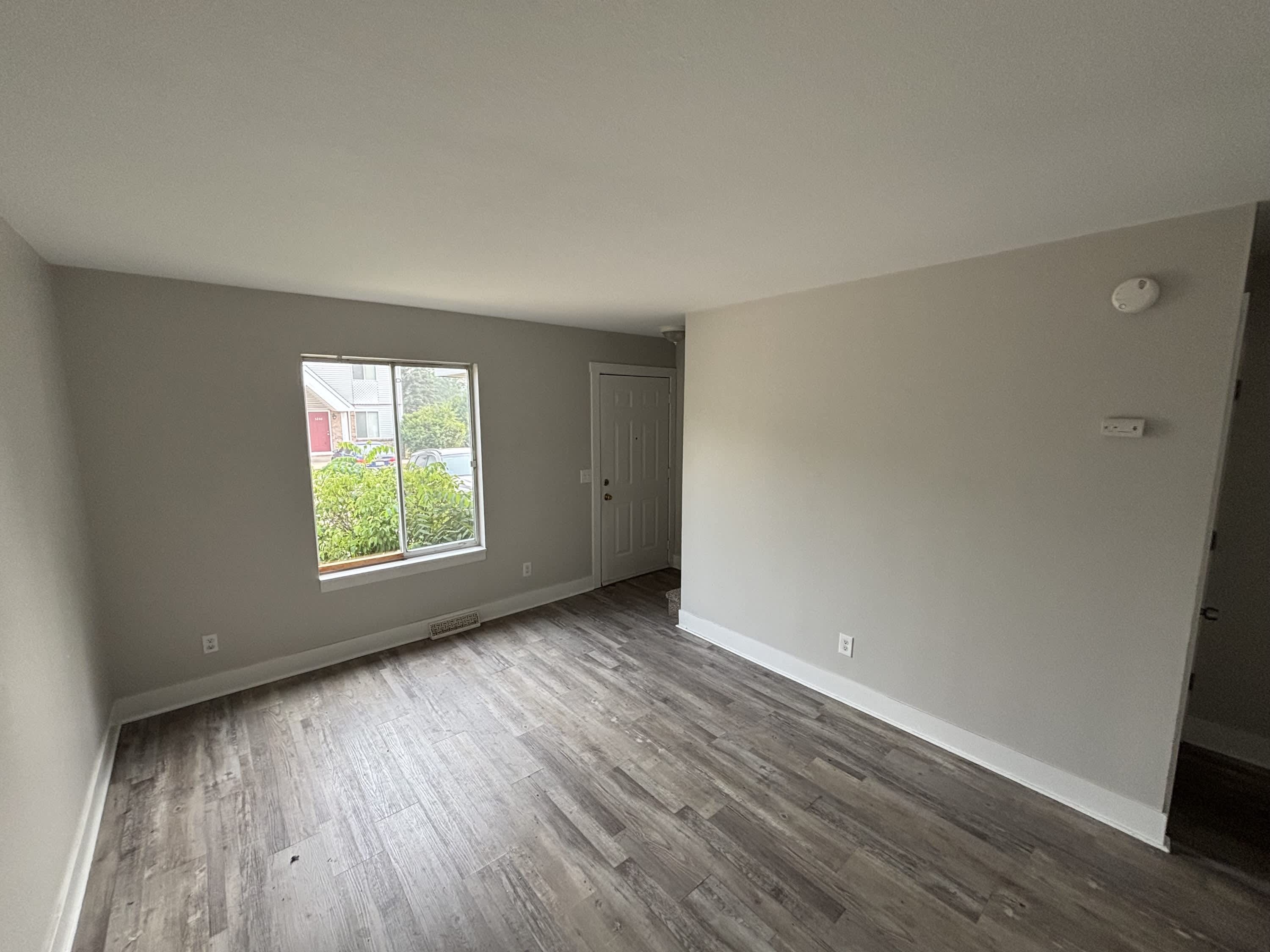 3222 Coach Lane Southeast – photo 2