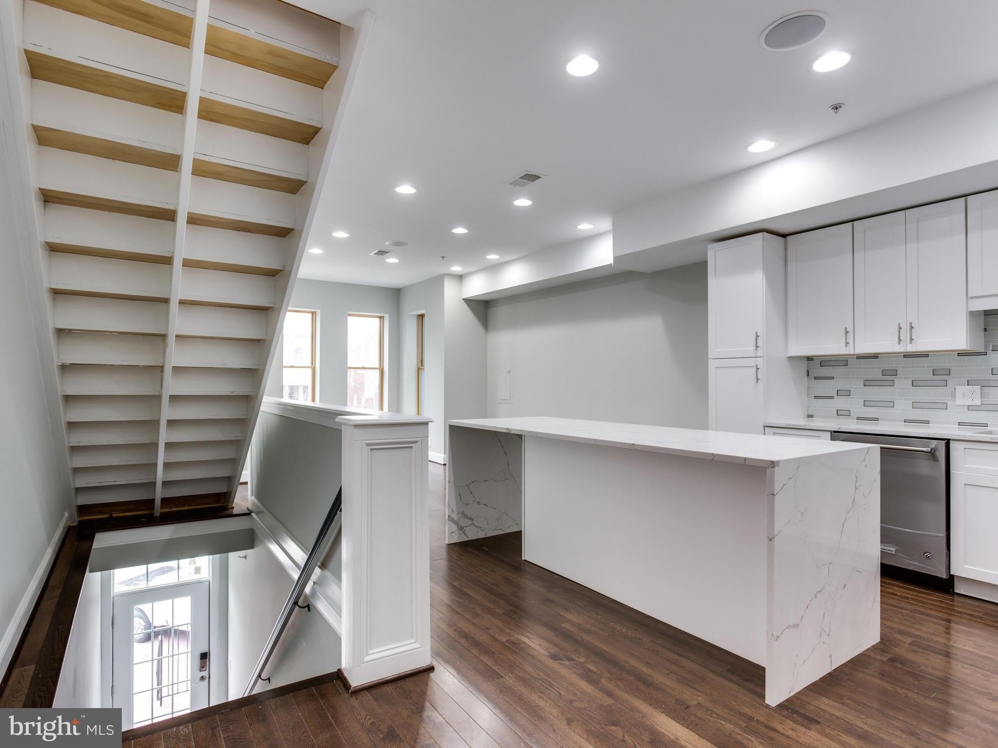 1234 EUCLID Street NW – photo 2