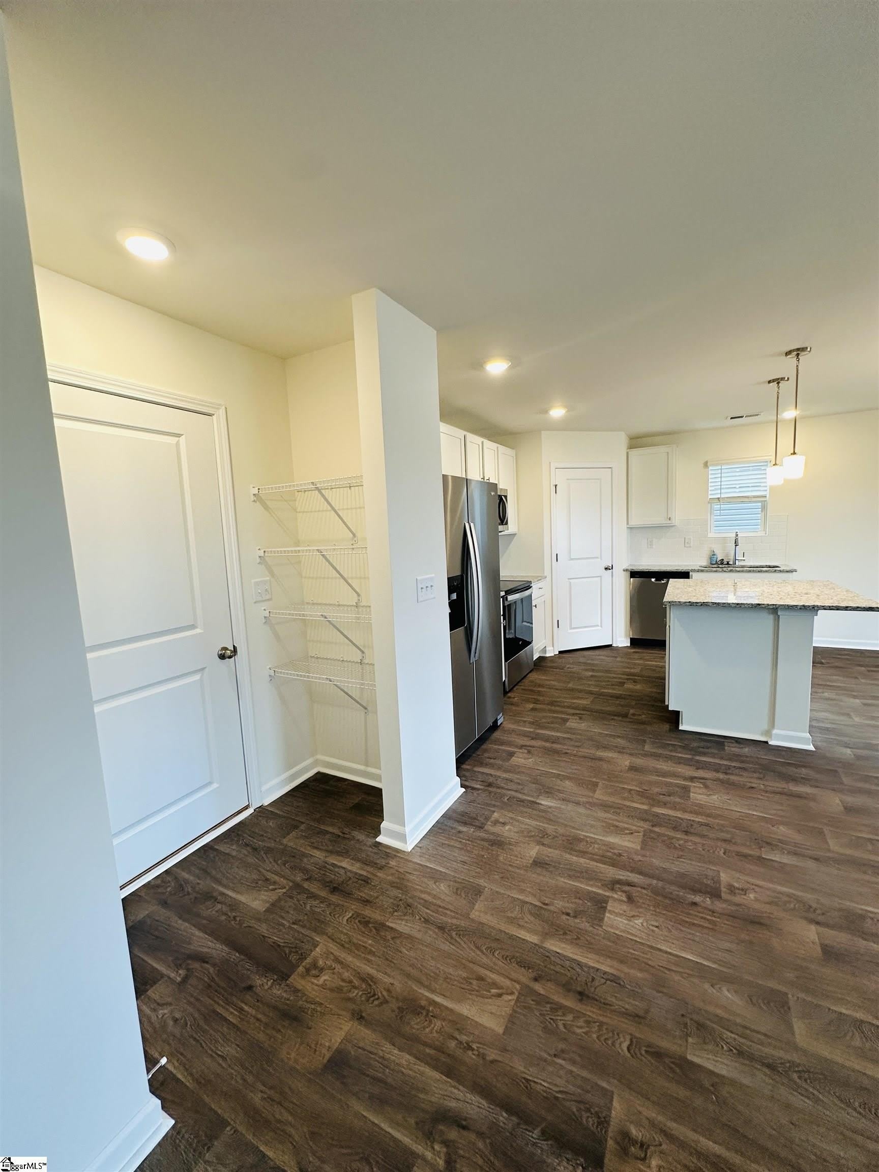 6079 Willutuck Drive – photo 5