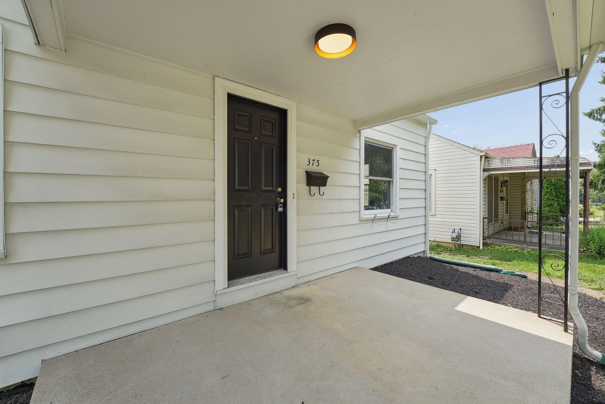 375 E Royal Forest Boulevard – photo 3