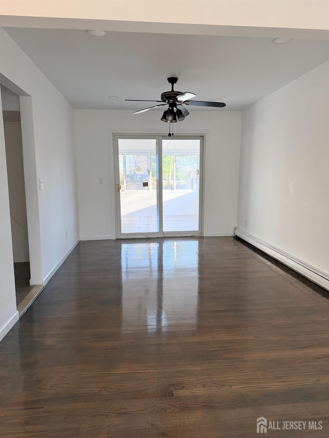 2460 WOODBRIDGE Avenue – photo 3