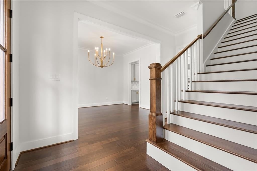 5488 Hilltop Drive S – photo 5