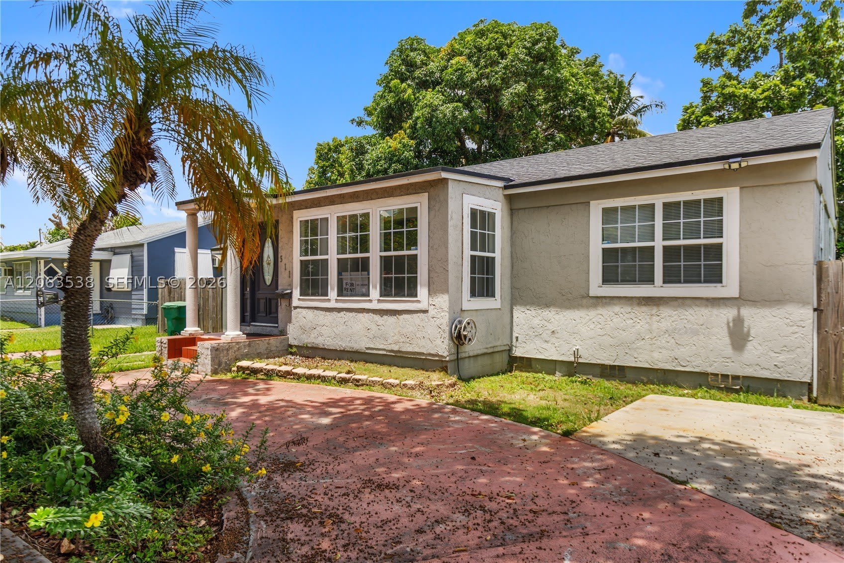 511 NE 110th Ter – photo 2