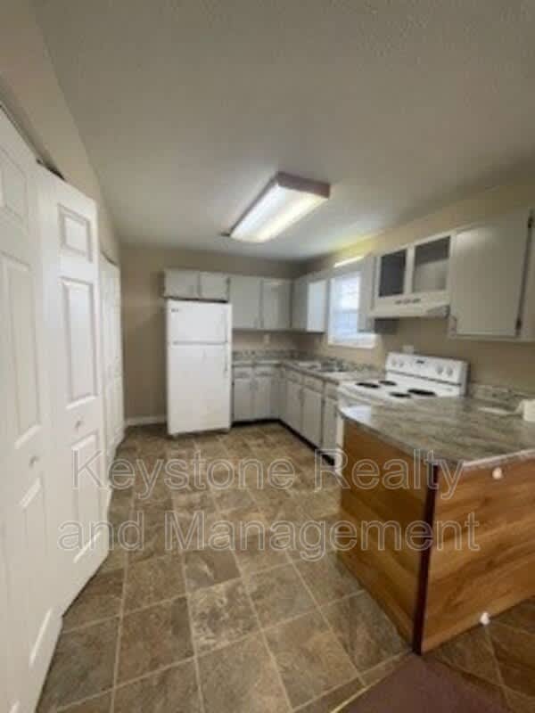 298 Thompsonville Lane – photo 2