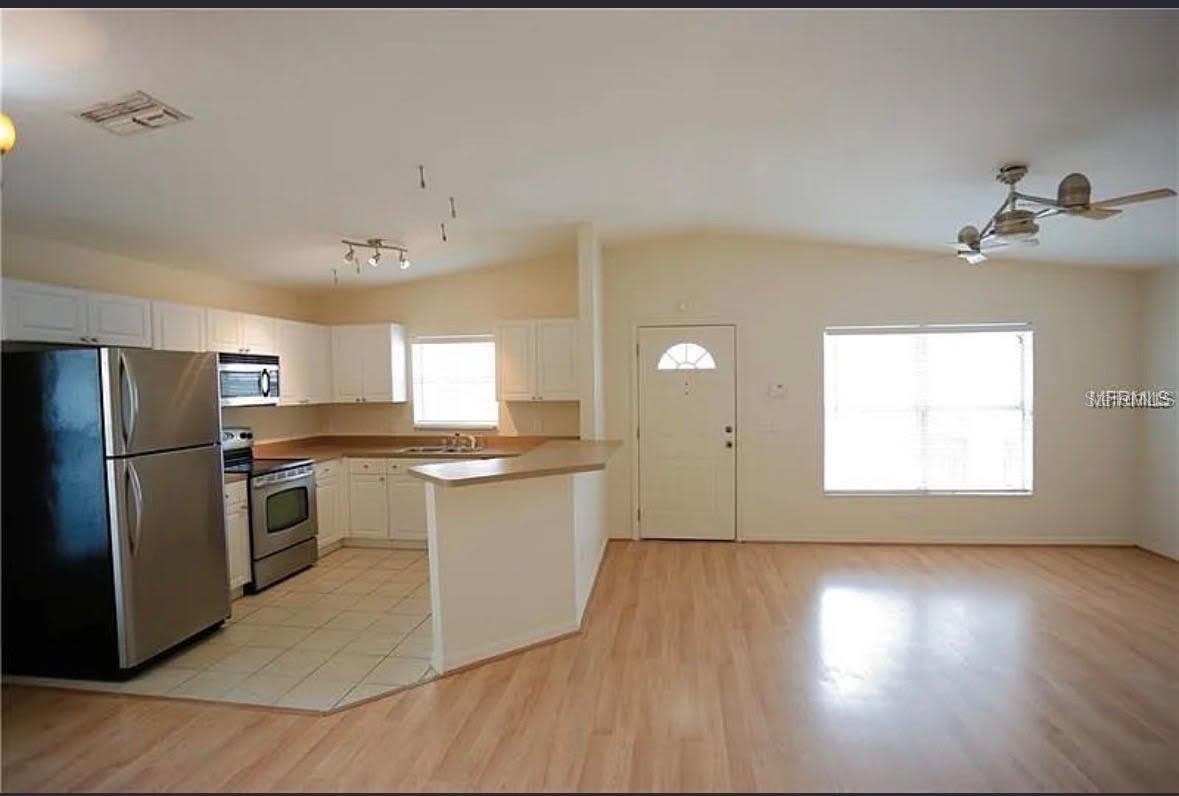 1717 W NASSAU Street – photo 2