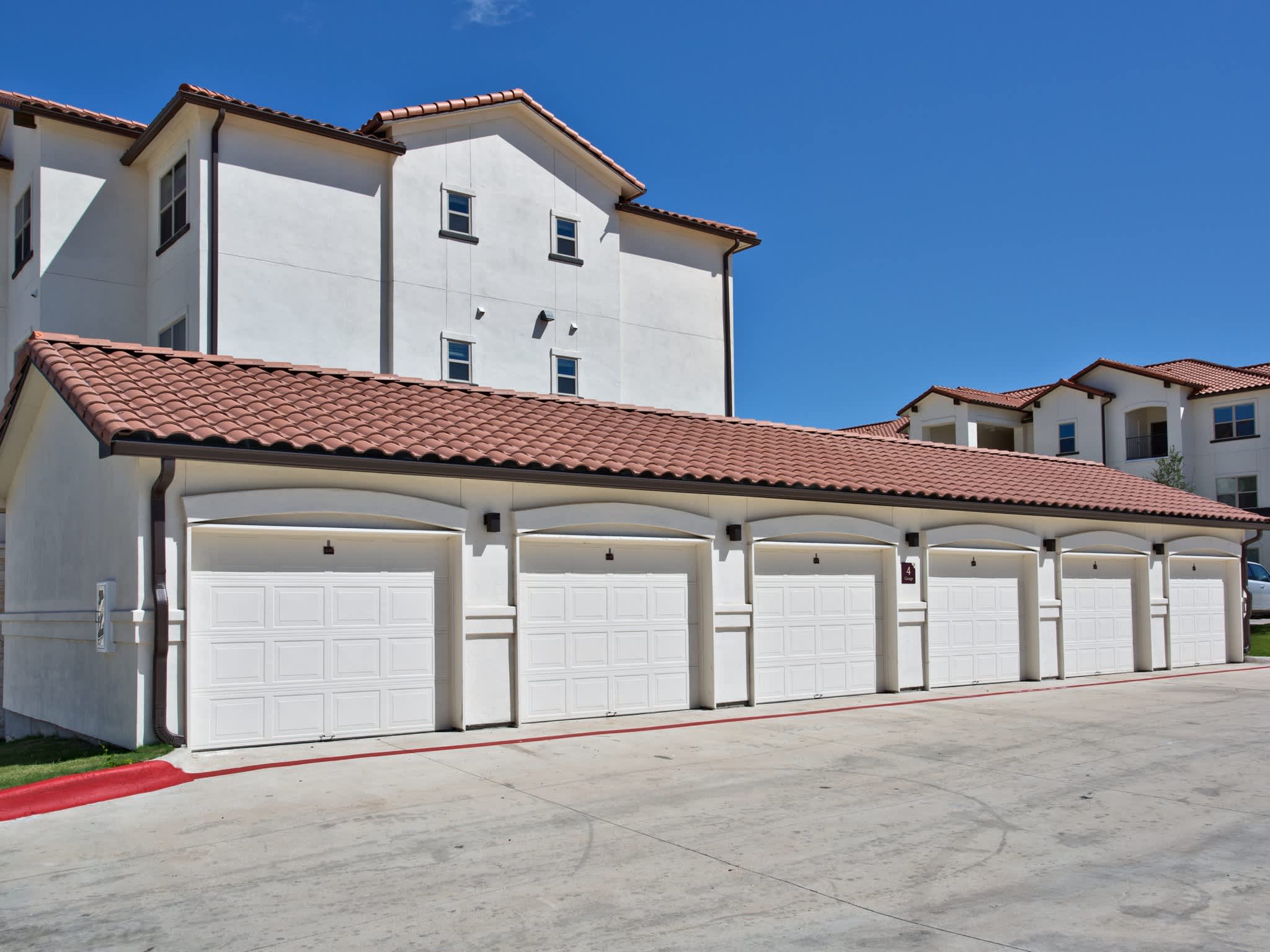 Southpark Crossing Apartments – photo 5