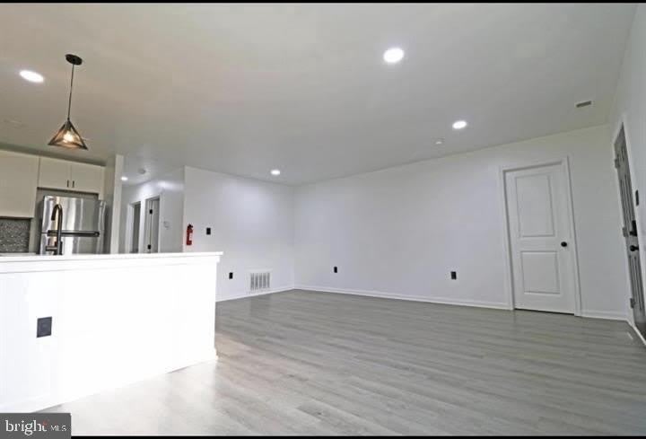 511 CORINTHIAN AVE – photo 3
