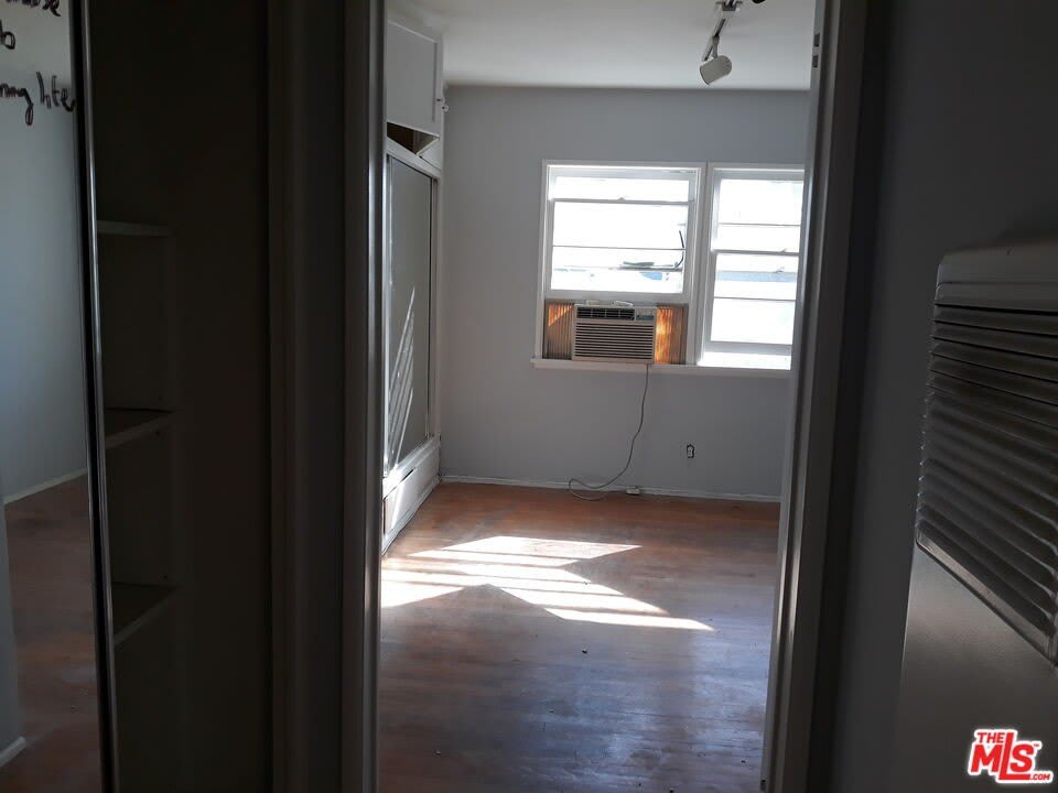 3968 Verdugo Rd – photo 3
