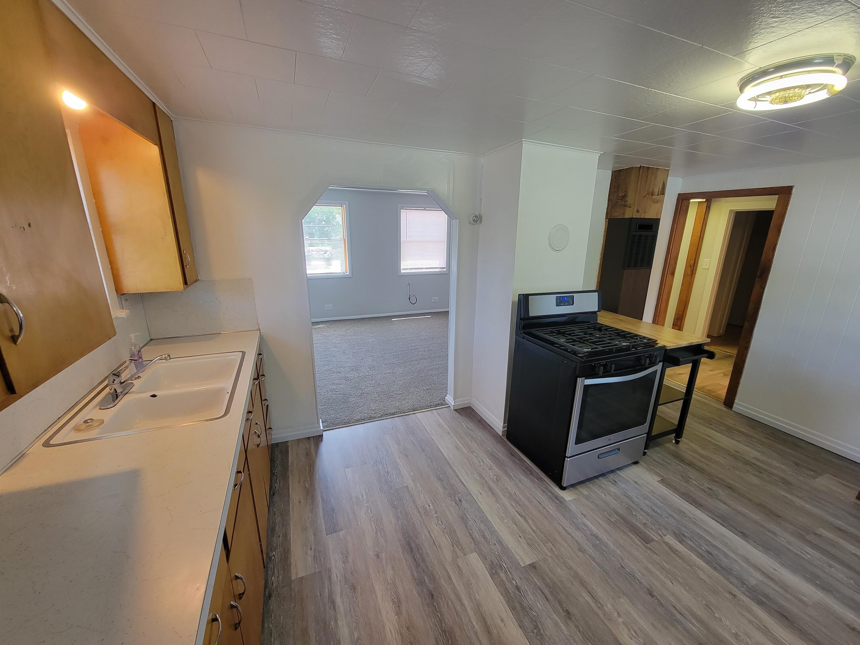 1006 Kosciusko Street – photo 1