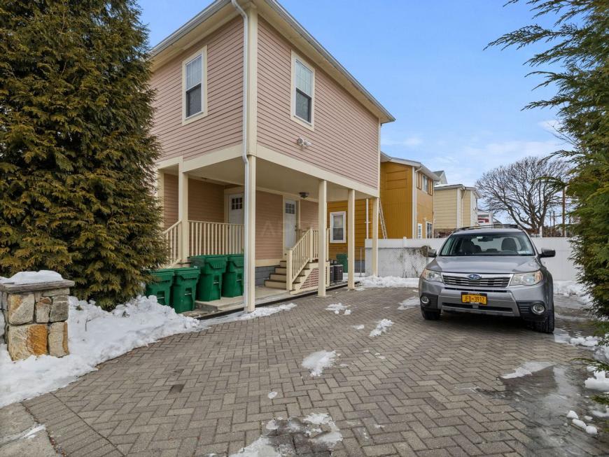 80 Bowdoin St. – photo 4