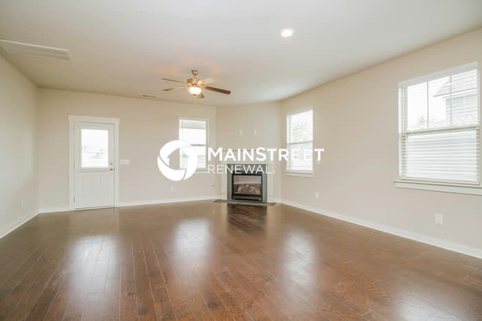 789 Ewell Farm Drive – photo 4