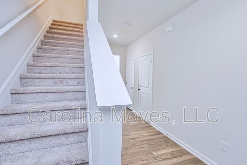 203 Stone Fruit Court – photo 2