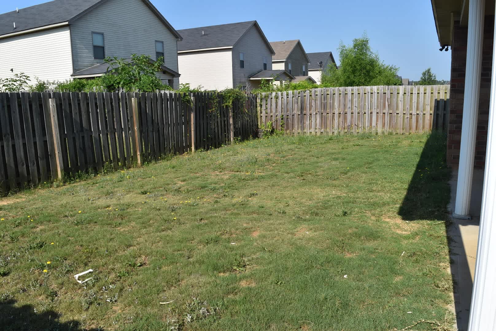 Before You Rent An Apartment In Grovetown 3Br 2 Baths Split Floor Plan Fenced Yard 2Car Garage Community Pool Extra Storage – photo 3