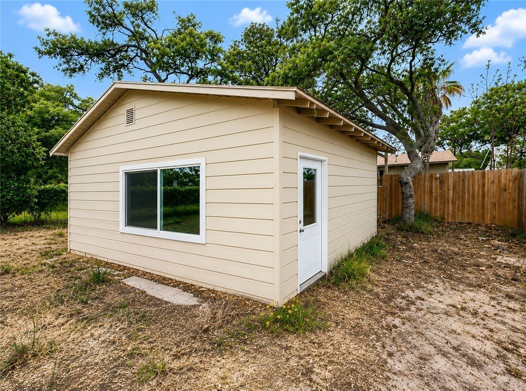 1309 Oak Park Drive – photo 1