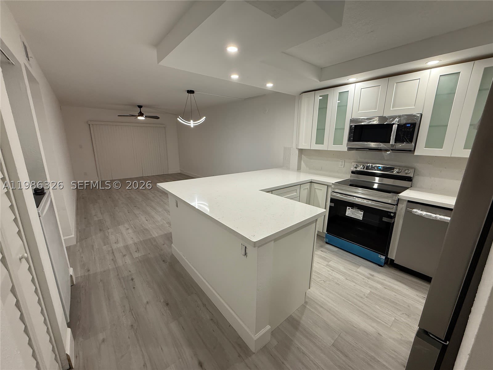 11477 NW 39th Ct – photo 3