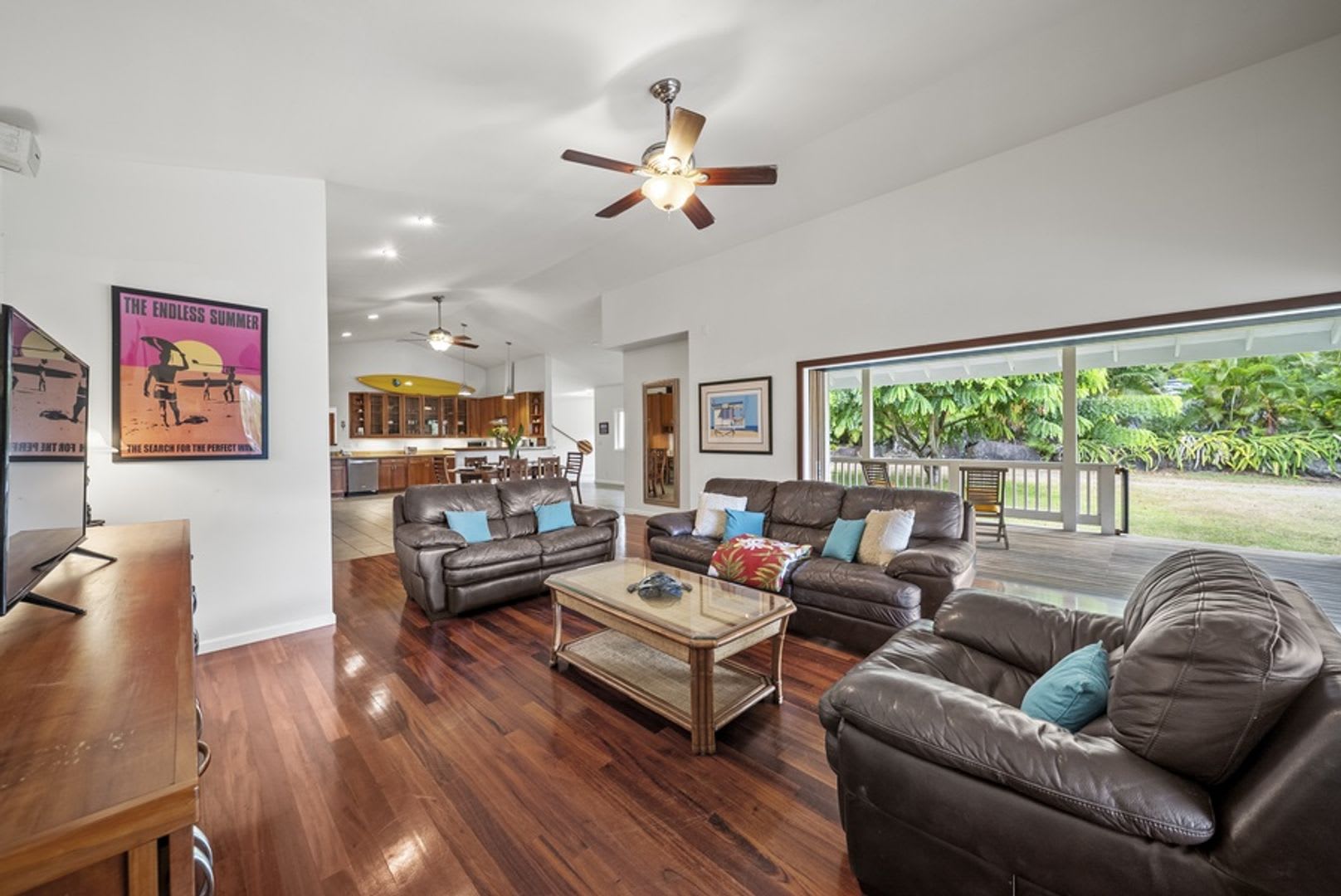 North Shore Tropical Hale – photo 2