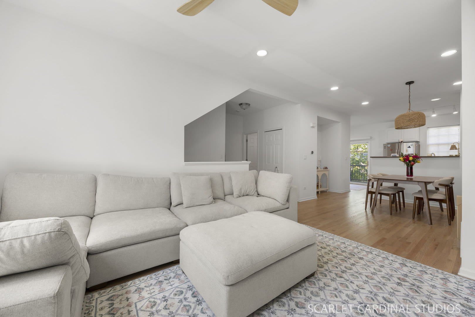 1419 S Fairfield Avenue – photo 3