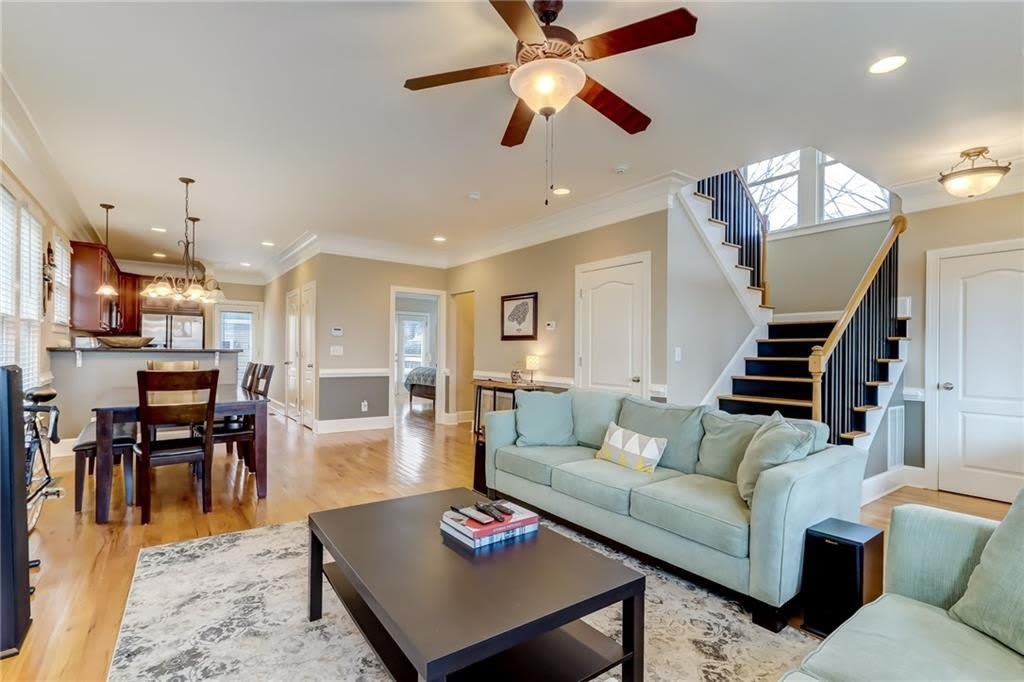 345 Chastain Street SE – photo 5