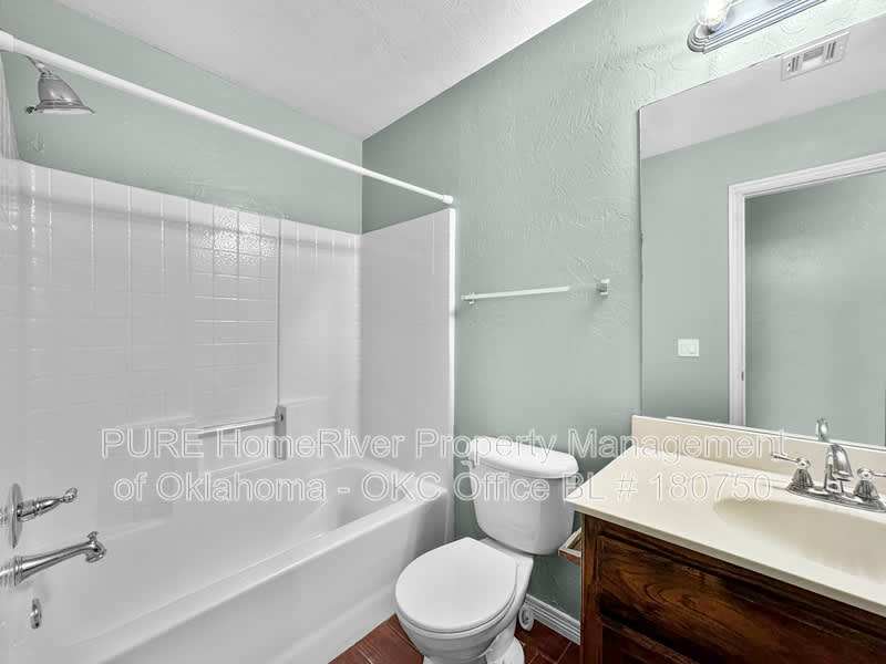 11629 SW 11th St – photo 5