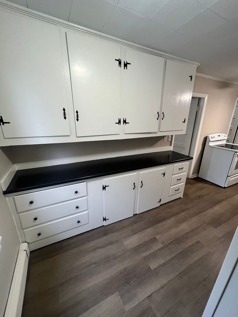 389 Boynton St – photo 2