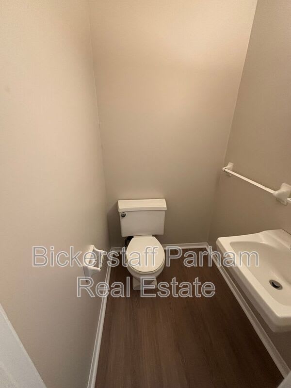 6120 King William Drive – photo 5