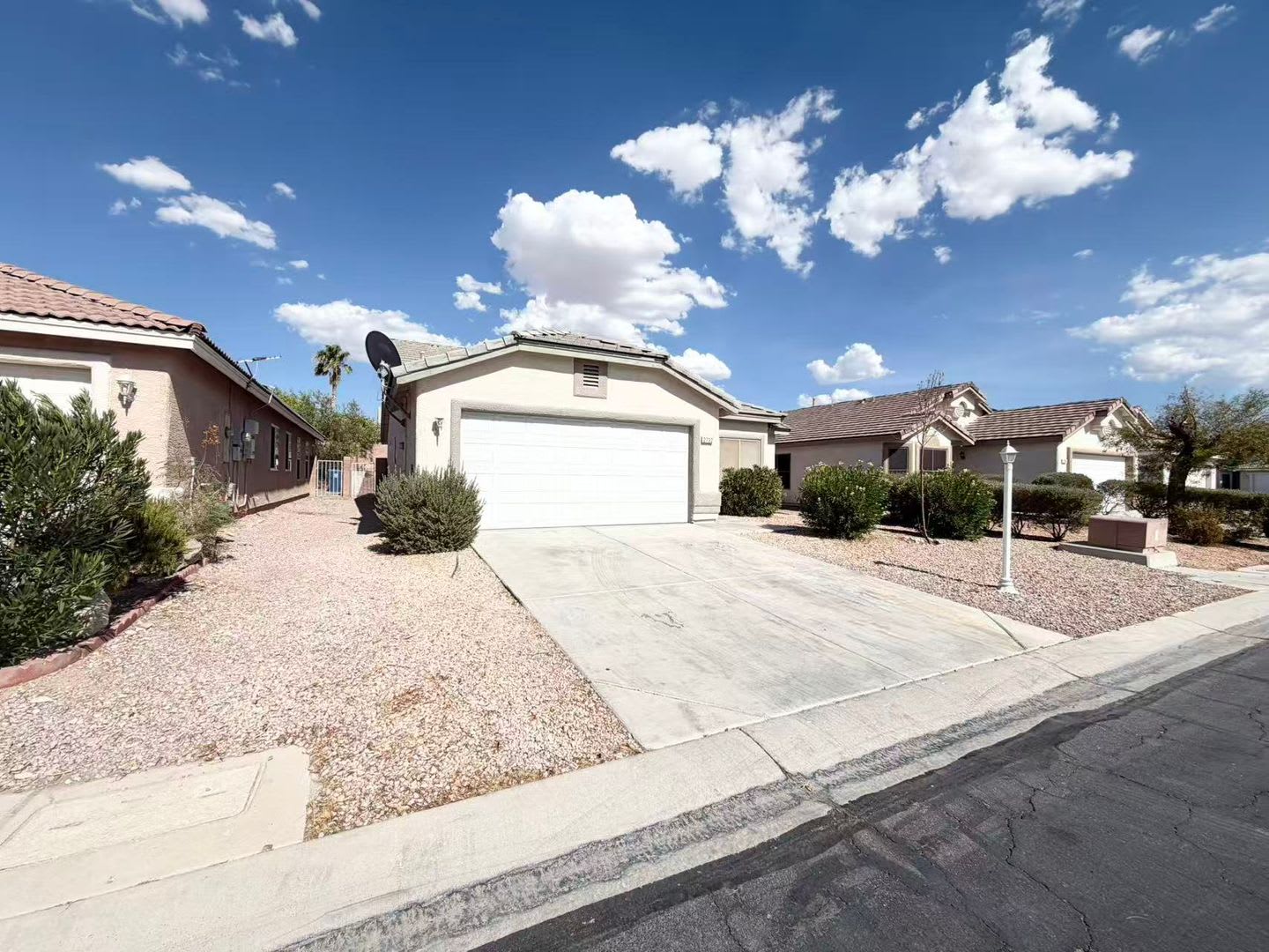 2732 Echo Springs St – photo 2