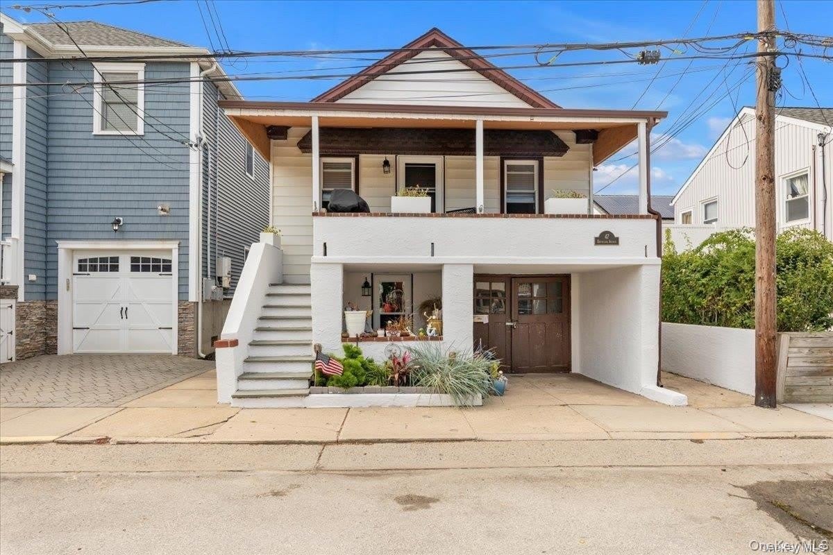 47 Brookline Avenue – photo 1