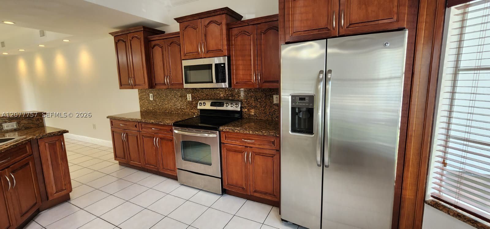 8960 W Flagler St – photo 4