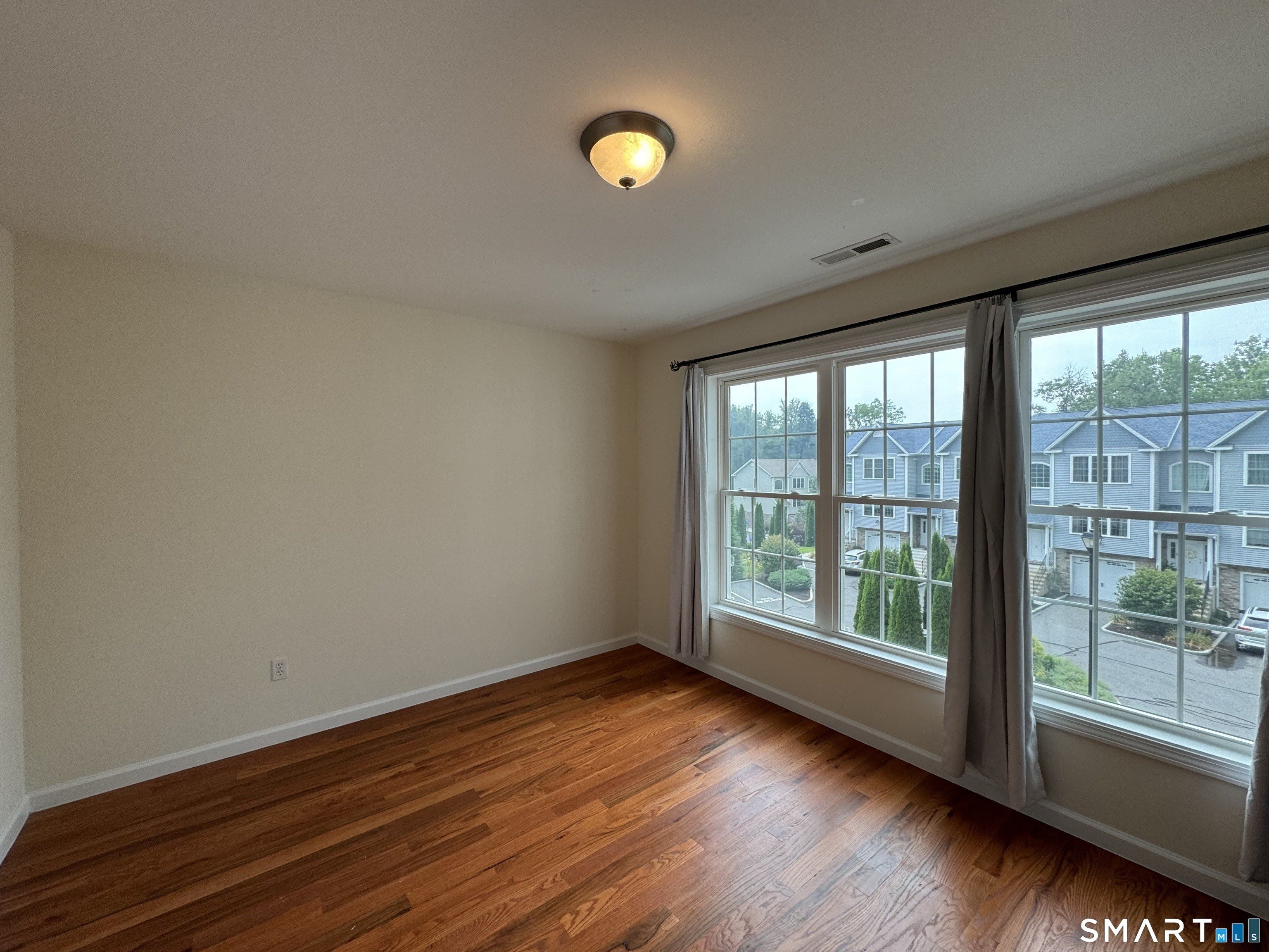 23 Oak Branch Drive – photo 4