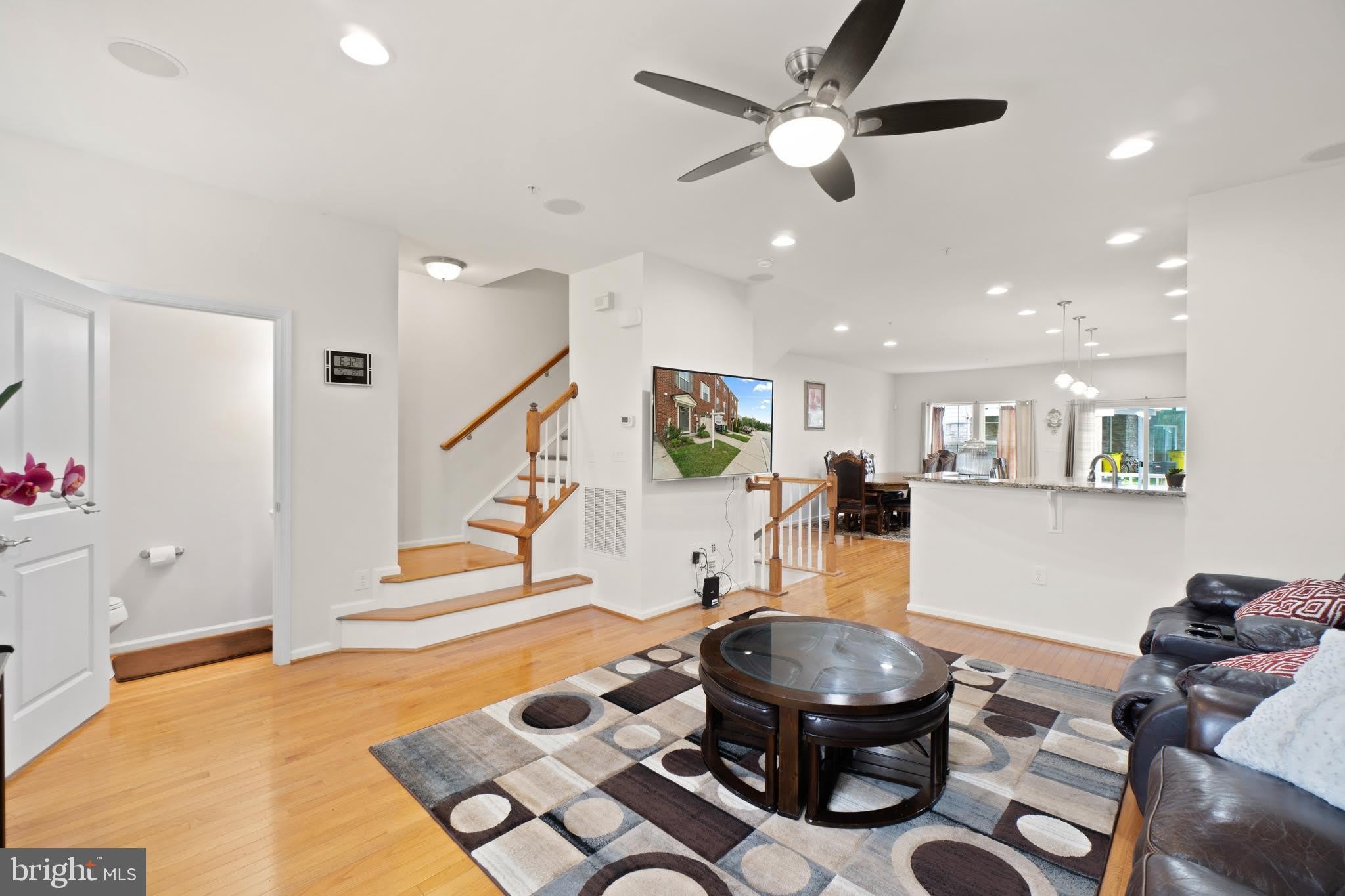 8056 LOCUST MILL Street – photo 4