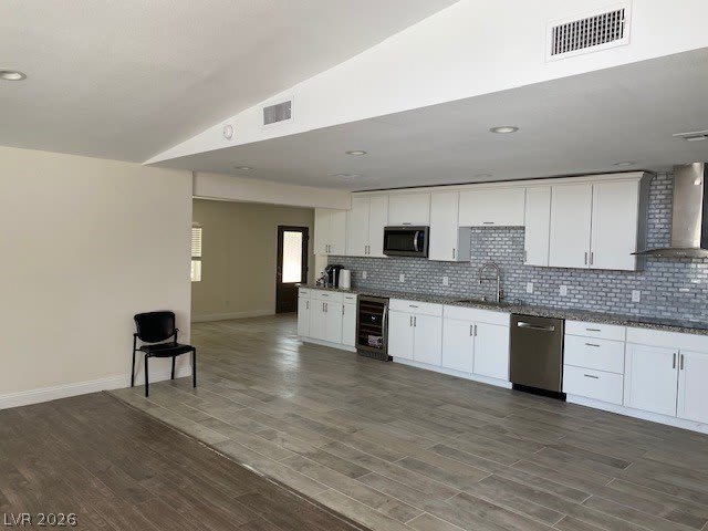 2047 Westwind Road – photo 4