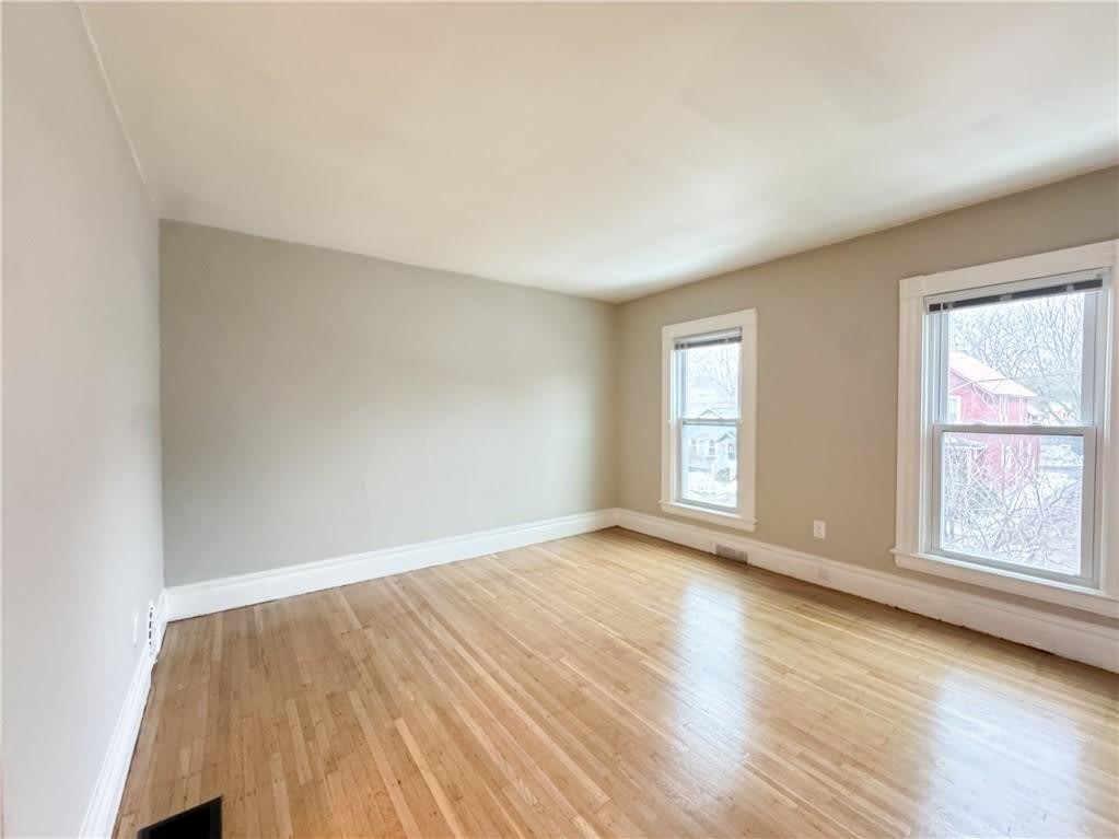 102 Gregory Street – photo 3
