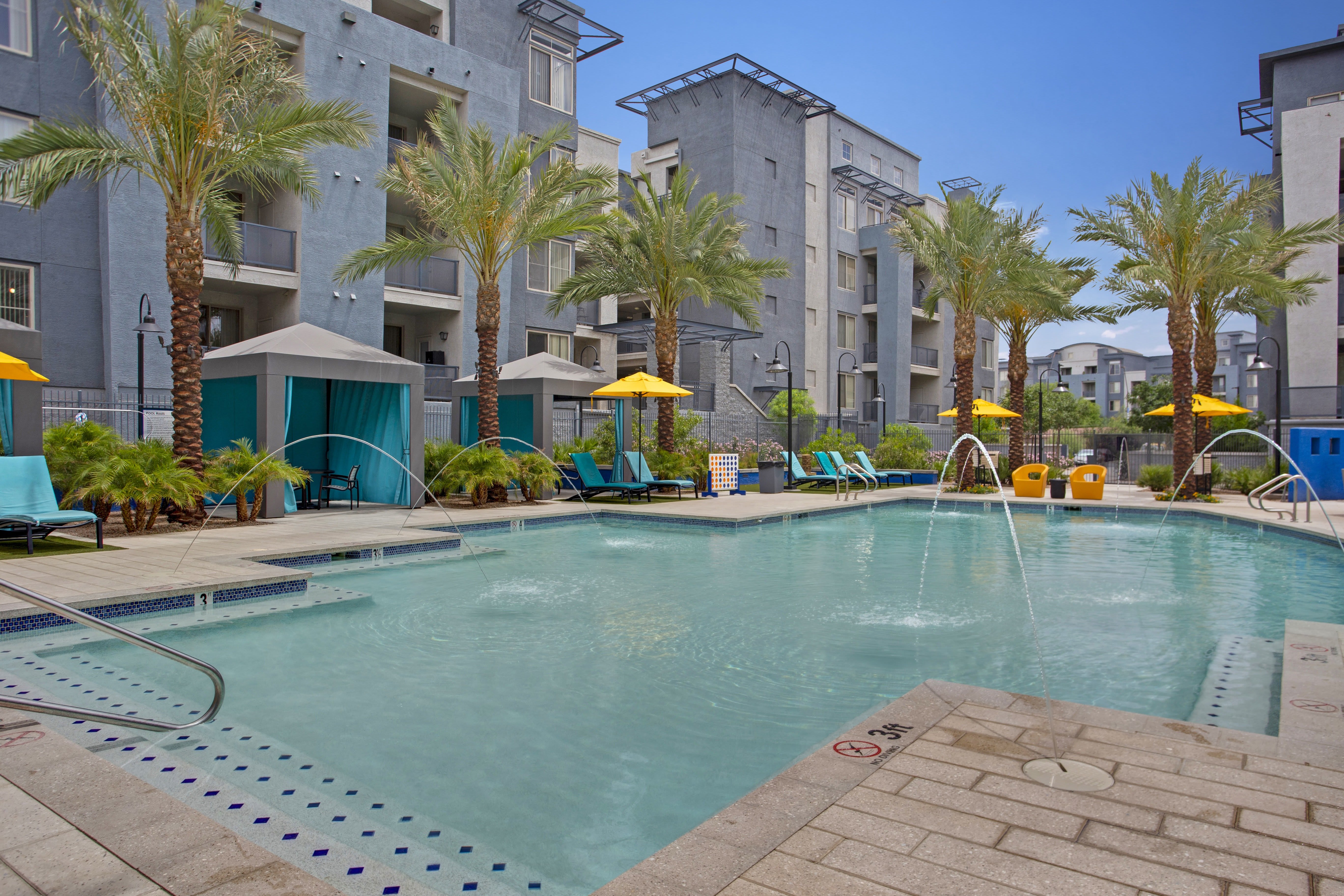 Rio Paradiso Apartment Homes – photo 1