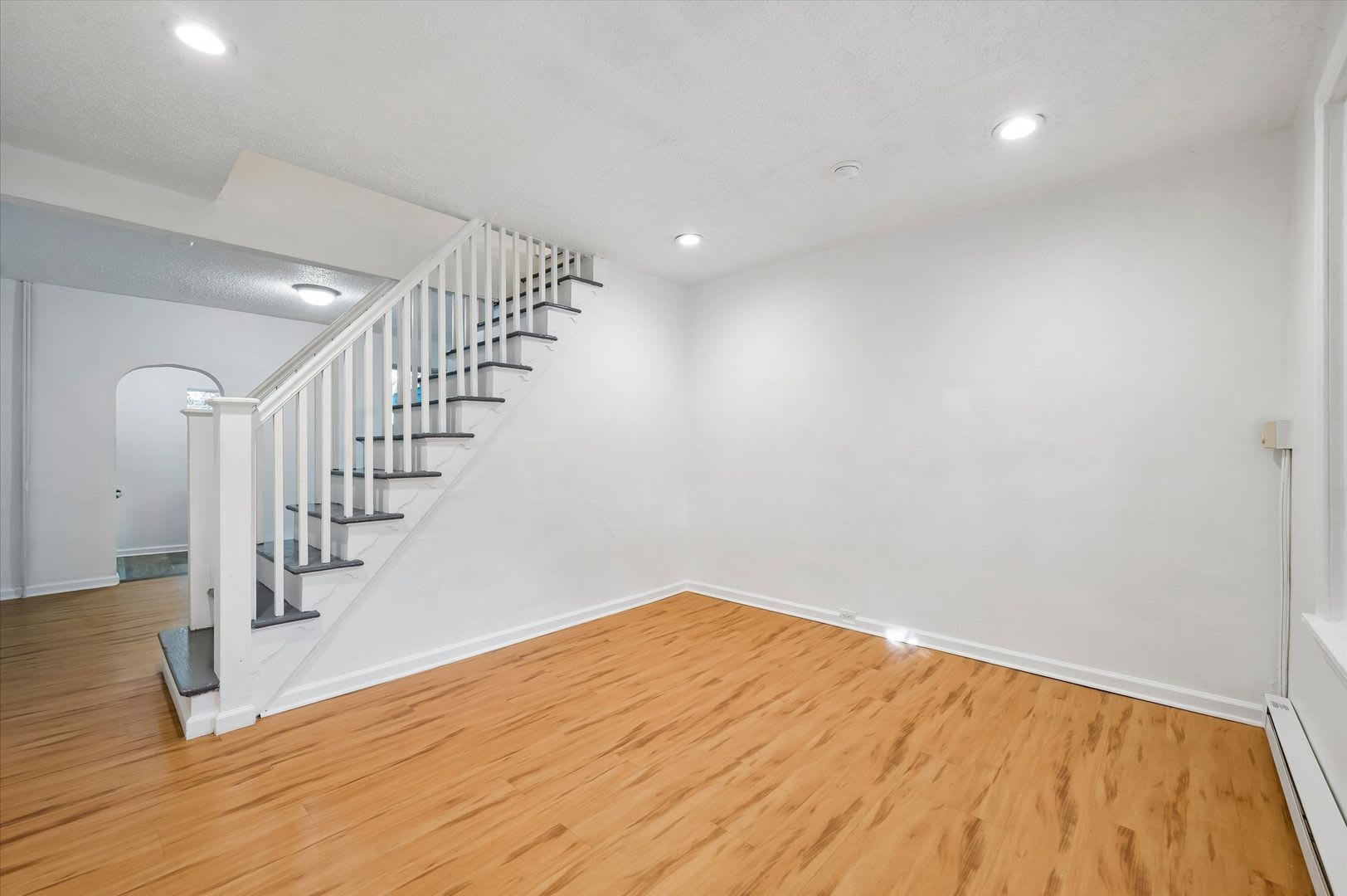 2BR/1BA Home – photo 3