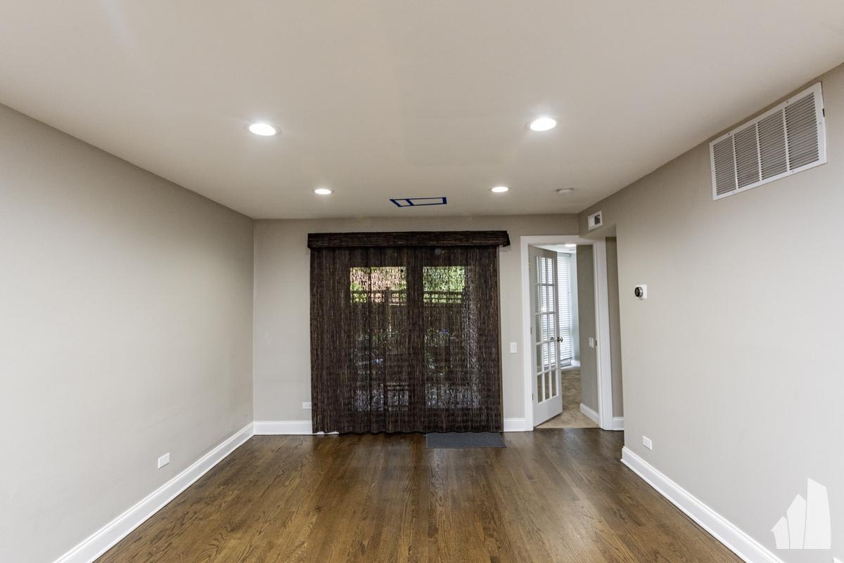 2036 N Larrabee St – photo 2