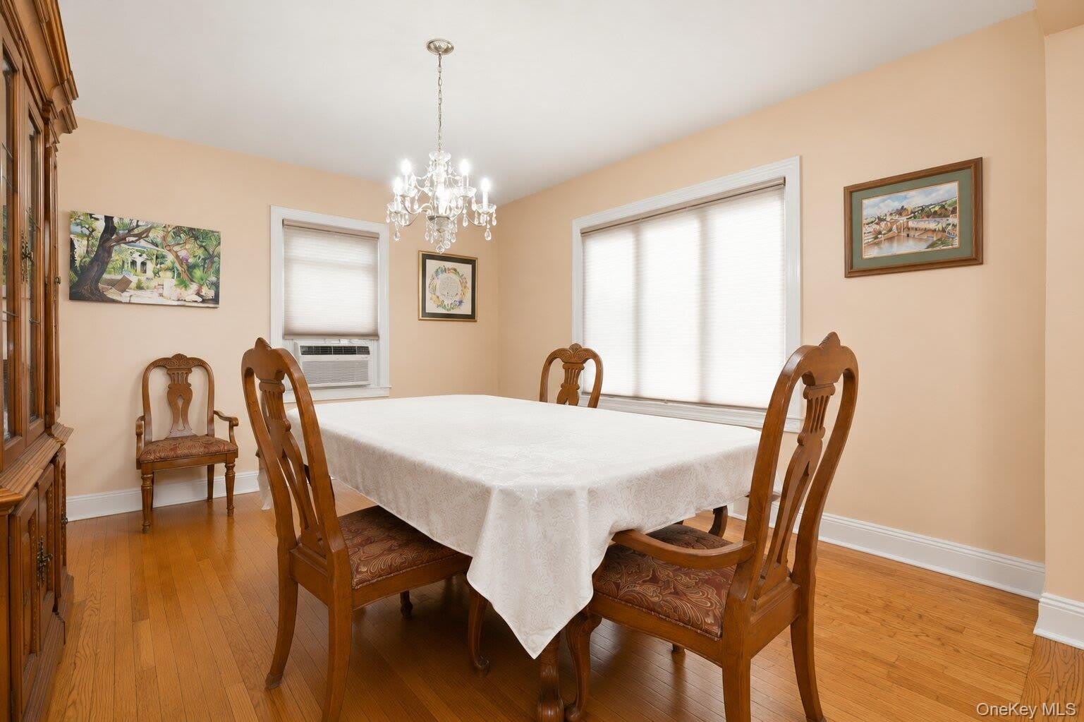 442 Langley Avenue – photo 2