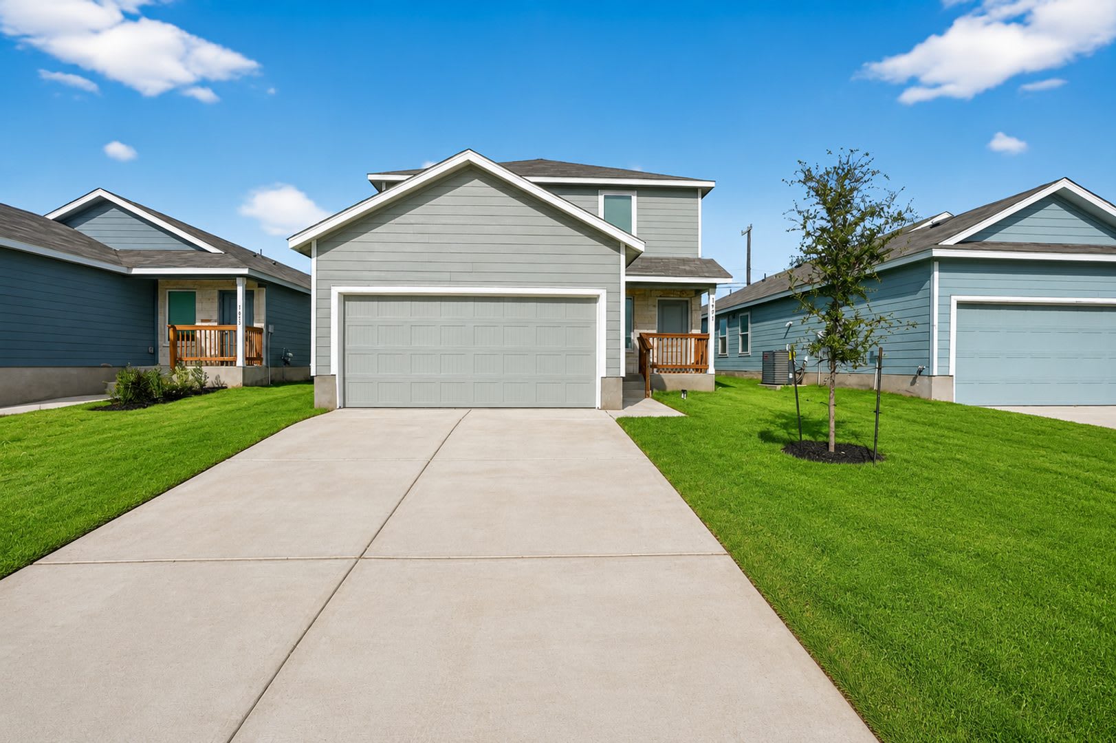 4 Week Free Move-In Special! Private Master Suite for Rent – 5 Minutes from Texas A&M–San Antonio! – photo 1