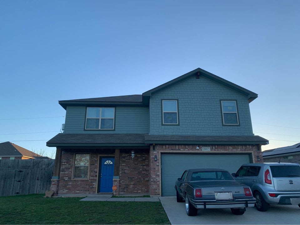 2801 Curtis Dr – photo 2