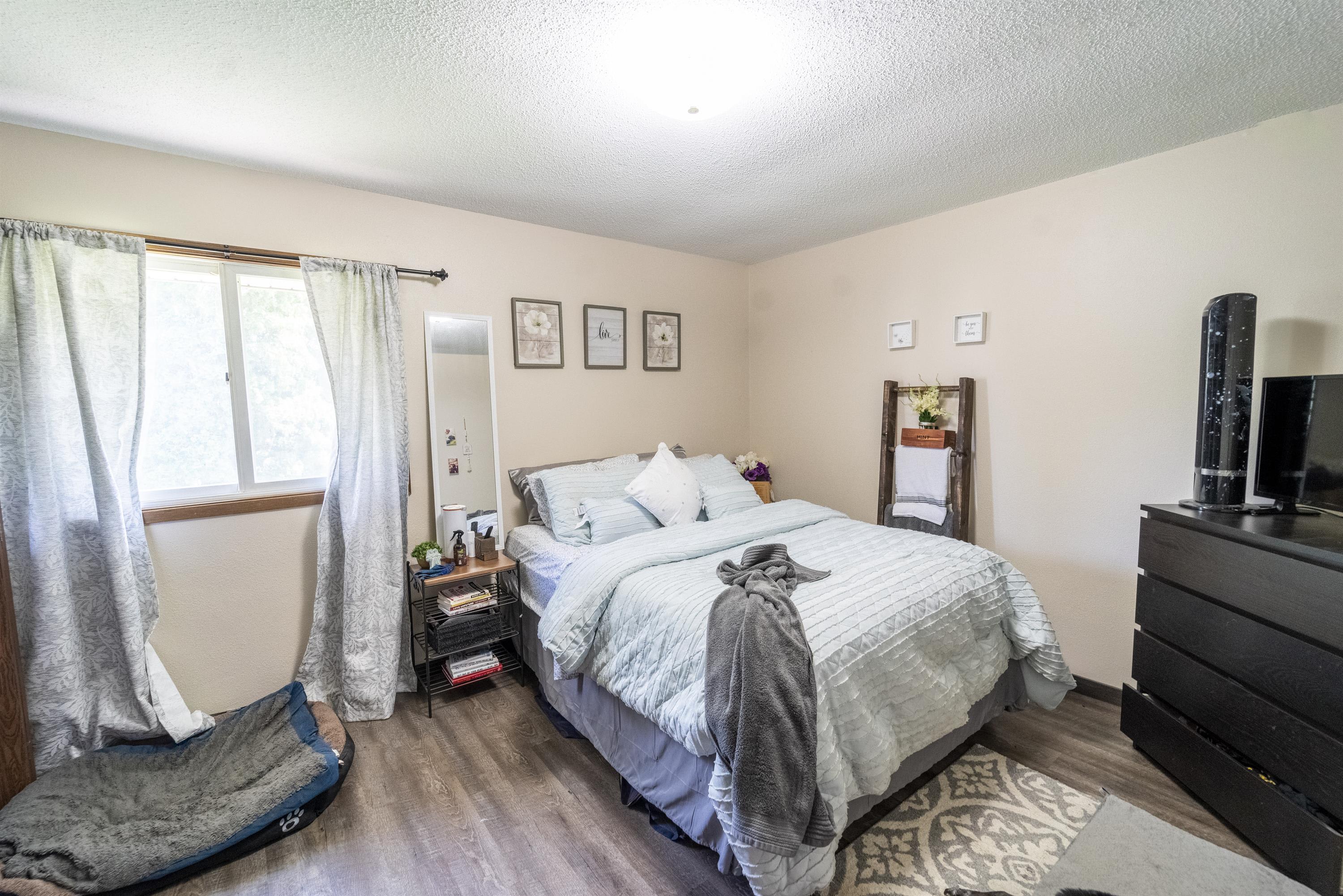 204 4th Avenue – photo 3