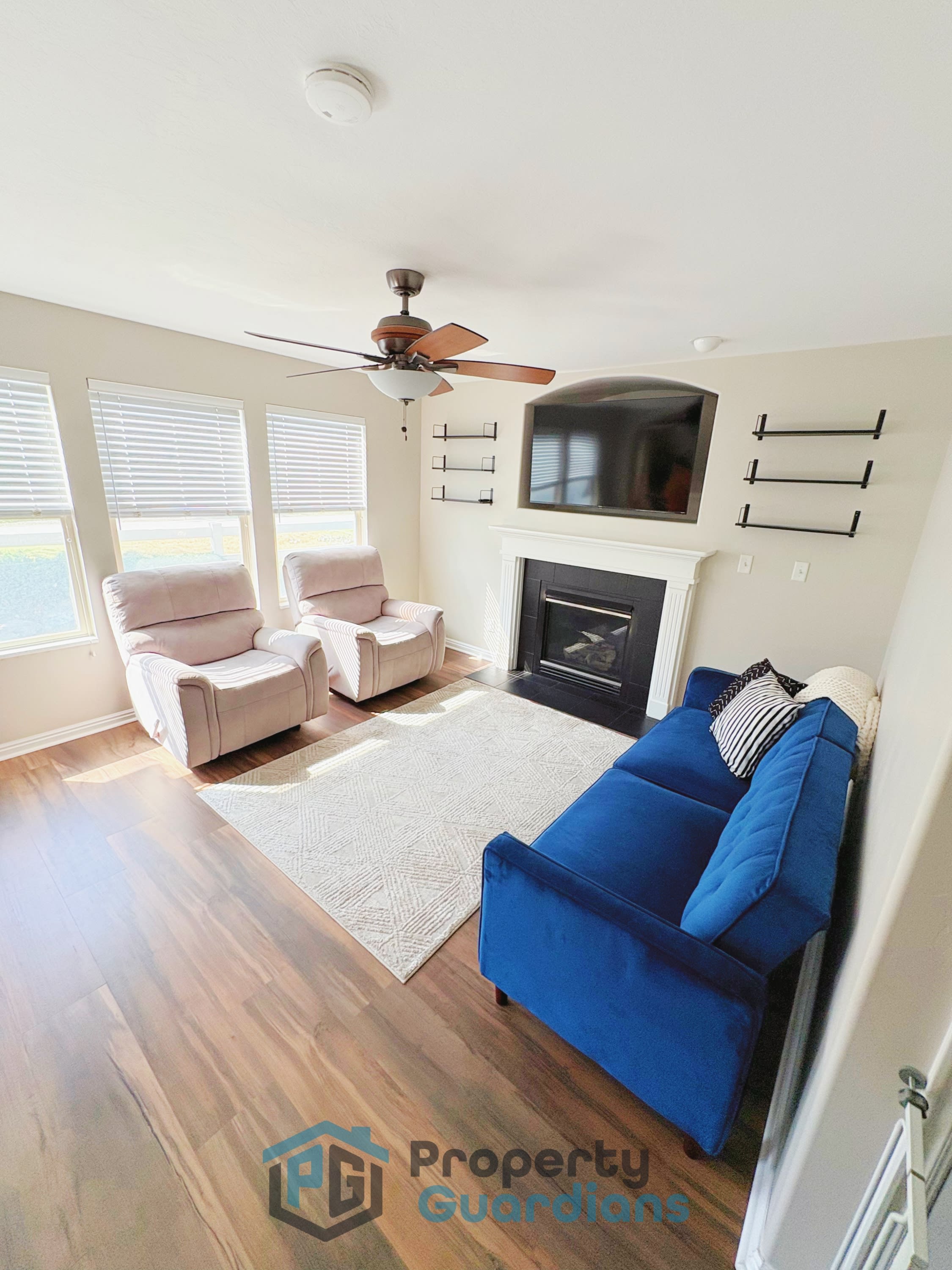 1877 N Bountiful Way – photo 2