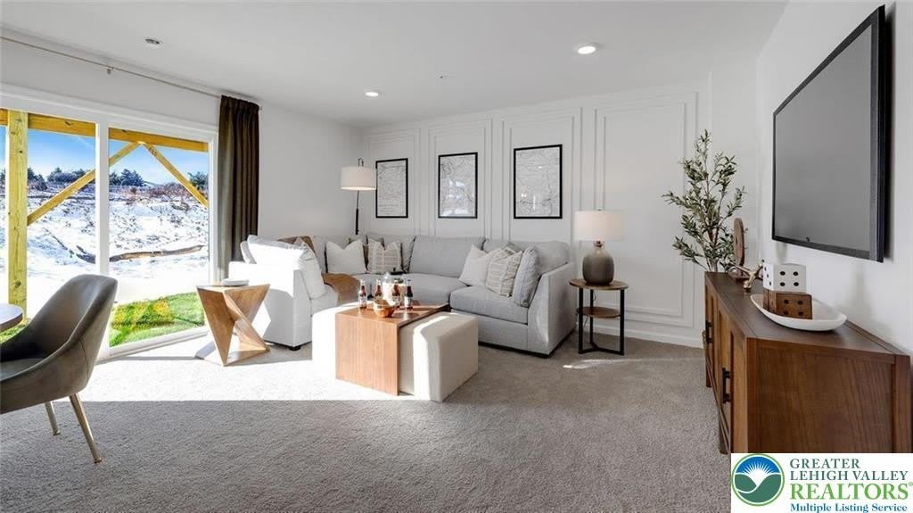 8319 Alexander Court – photo 4