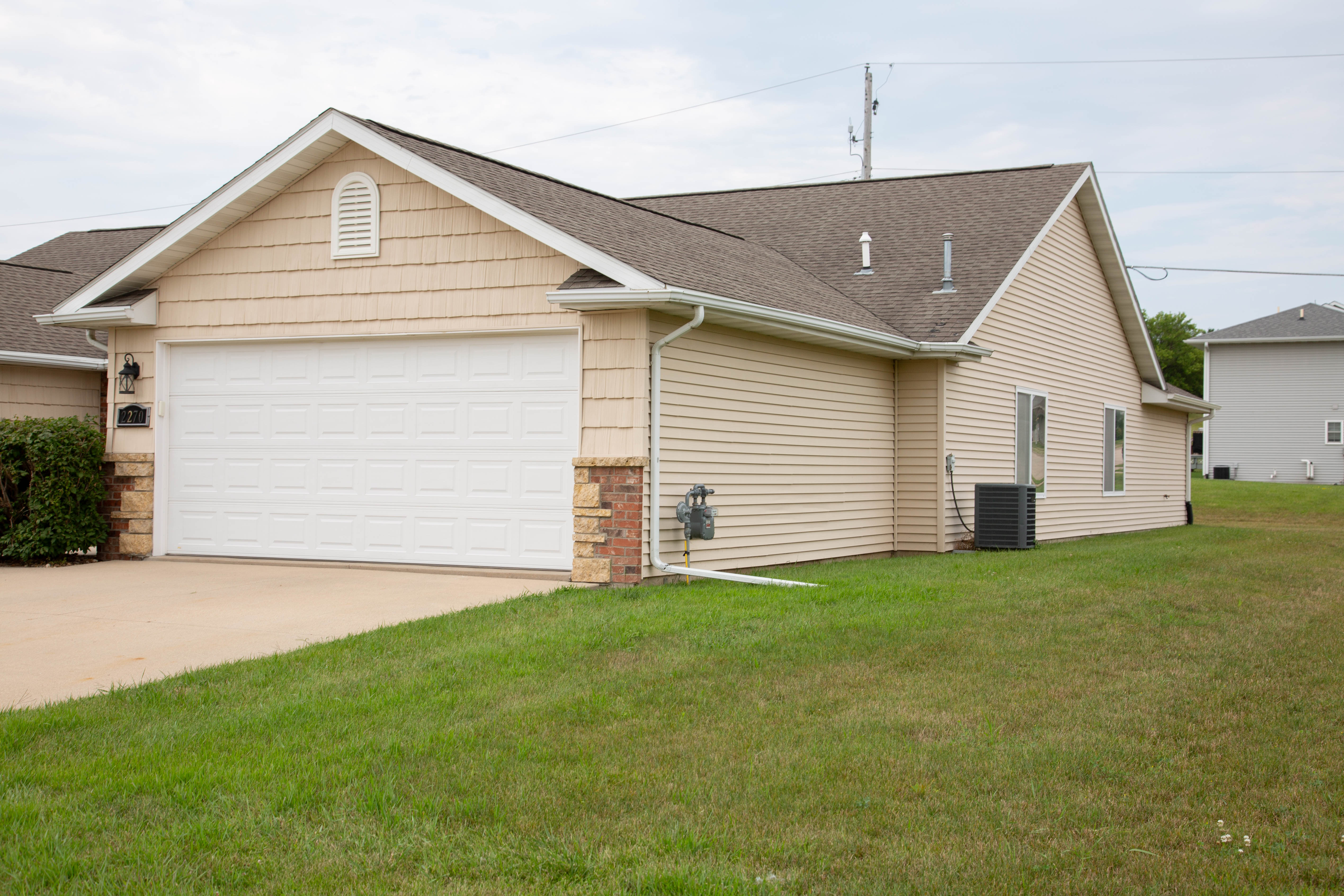2270 Fawn View Dr – photo 3