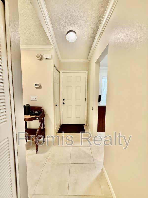1271 Powderpuff Drive – photo 4