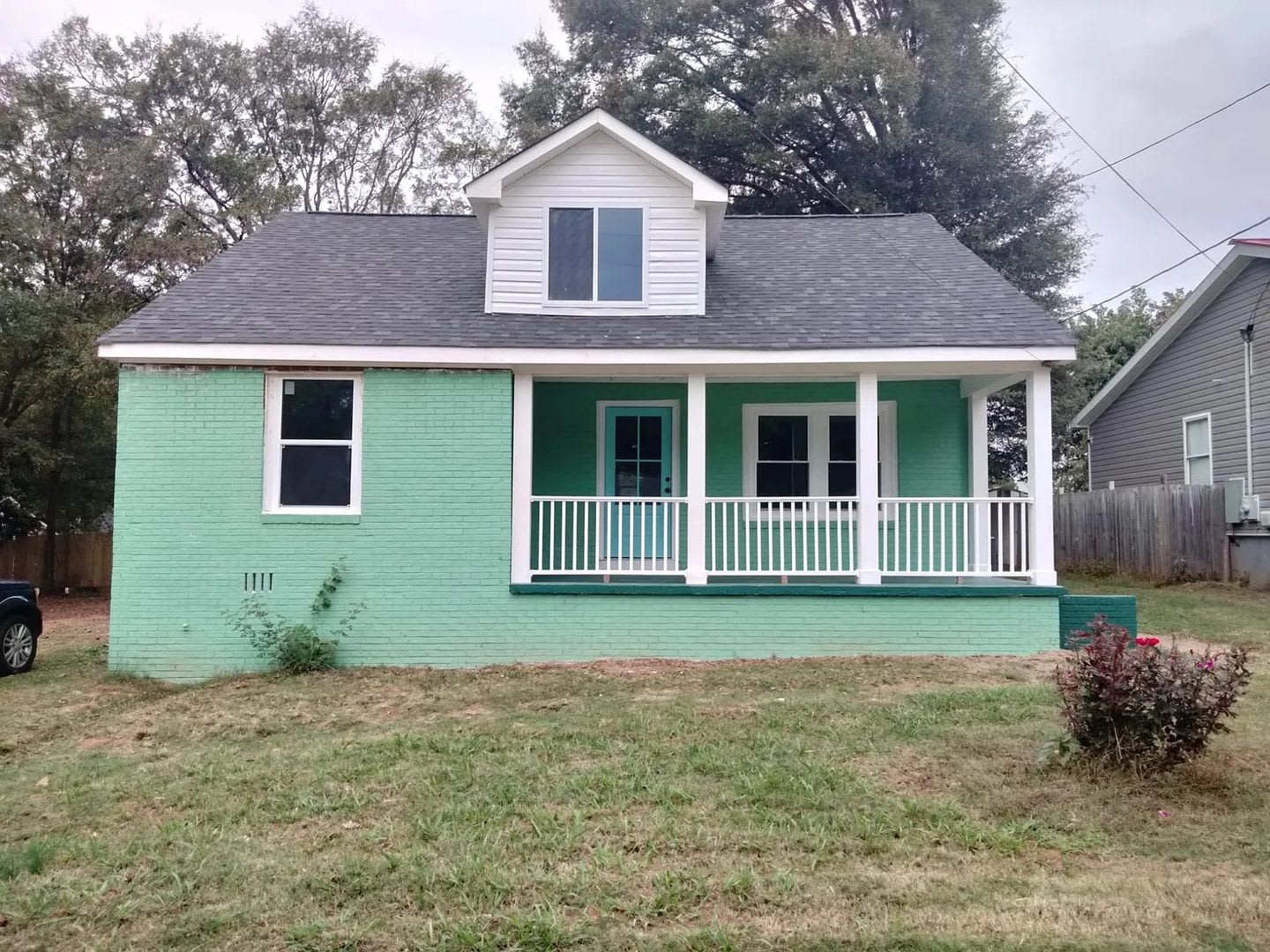 Room in 5 Bedroom Home in Statesville – photo 1