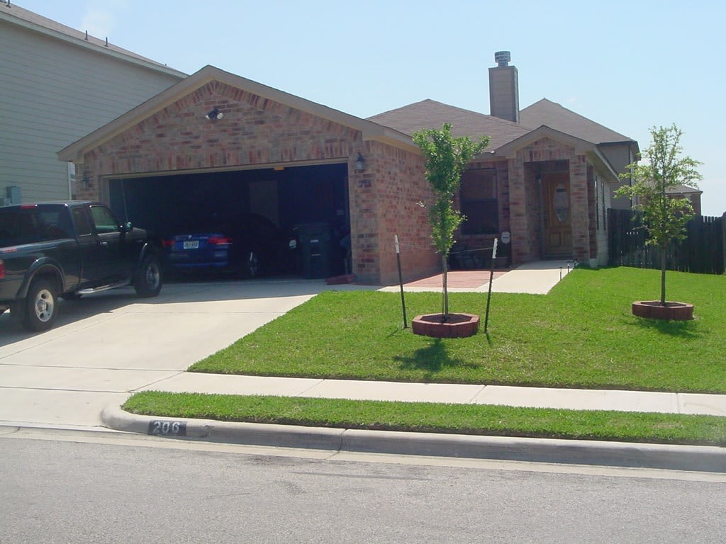 3 Bed w/ Study, 2 Bath House – photo 1