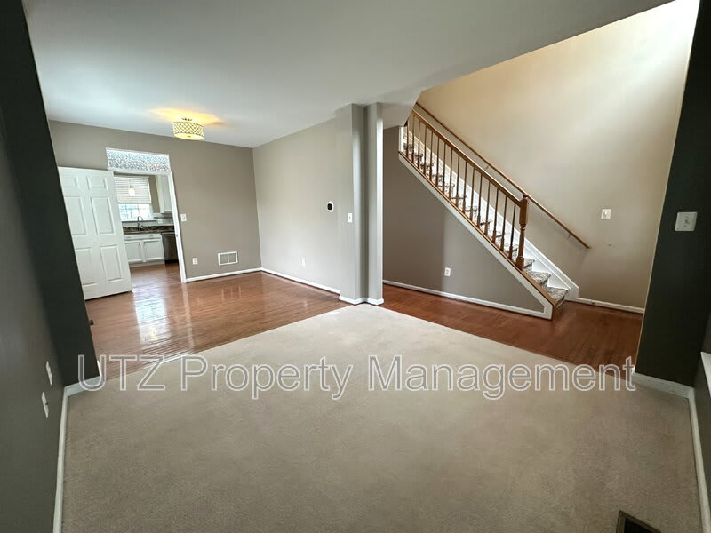 16 Bowie Mill Avenue – photo 5