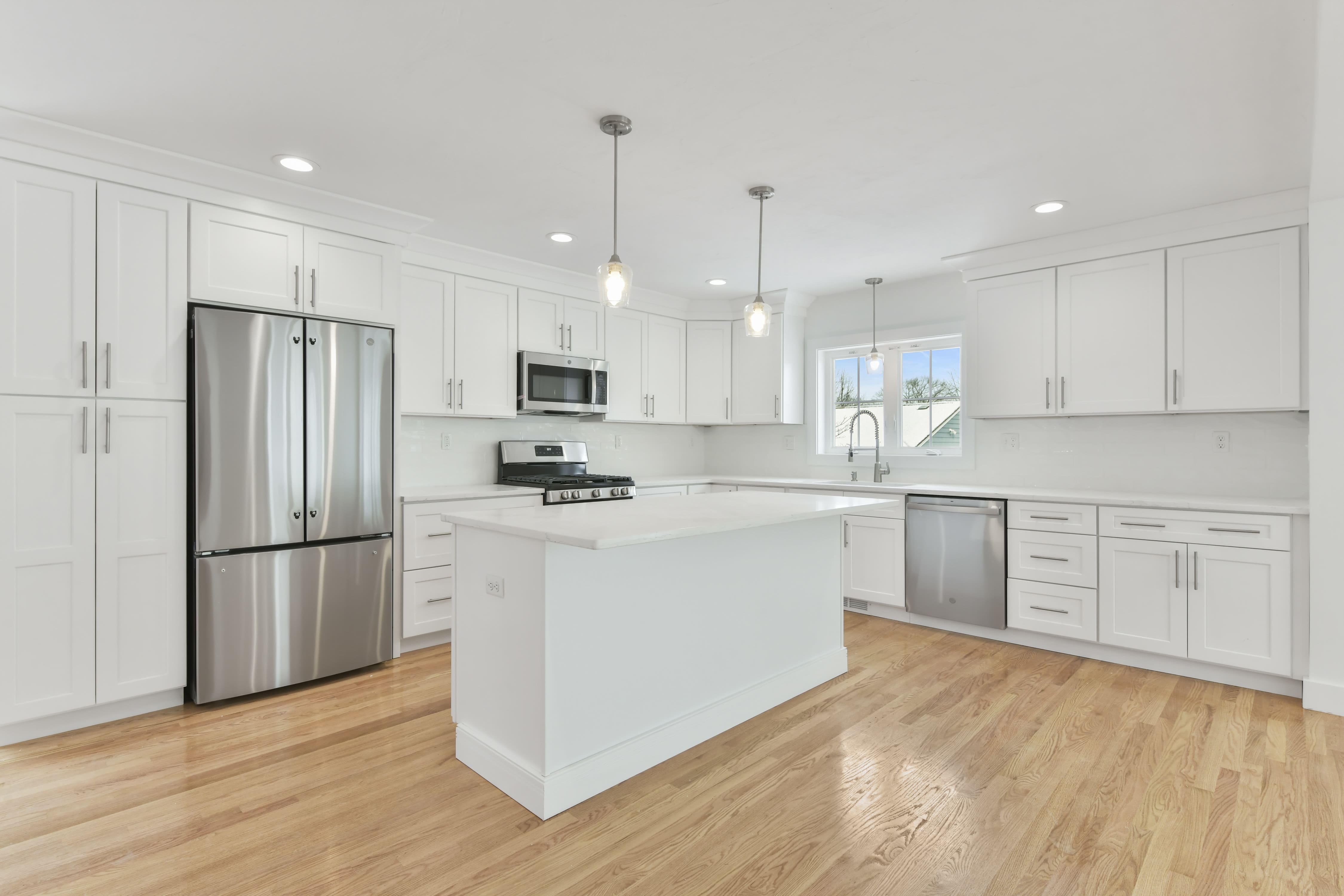 62 W Milton St – photo 2