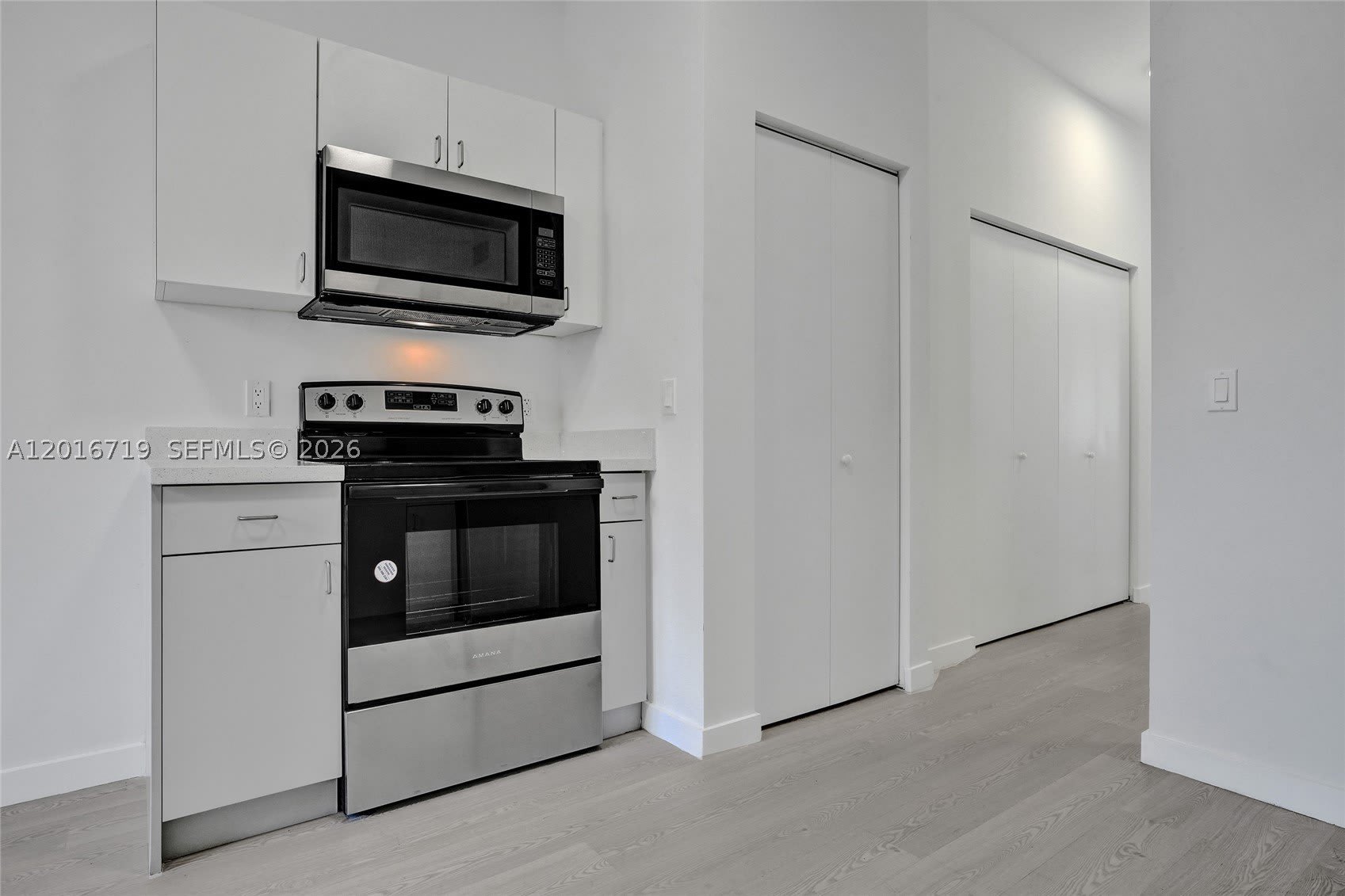 1567 Nw 1St St – photo 5