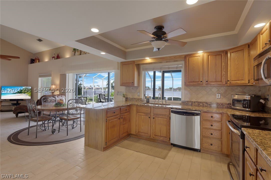 407 Sw 37 St – photo 5
