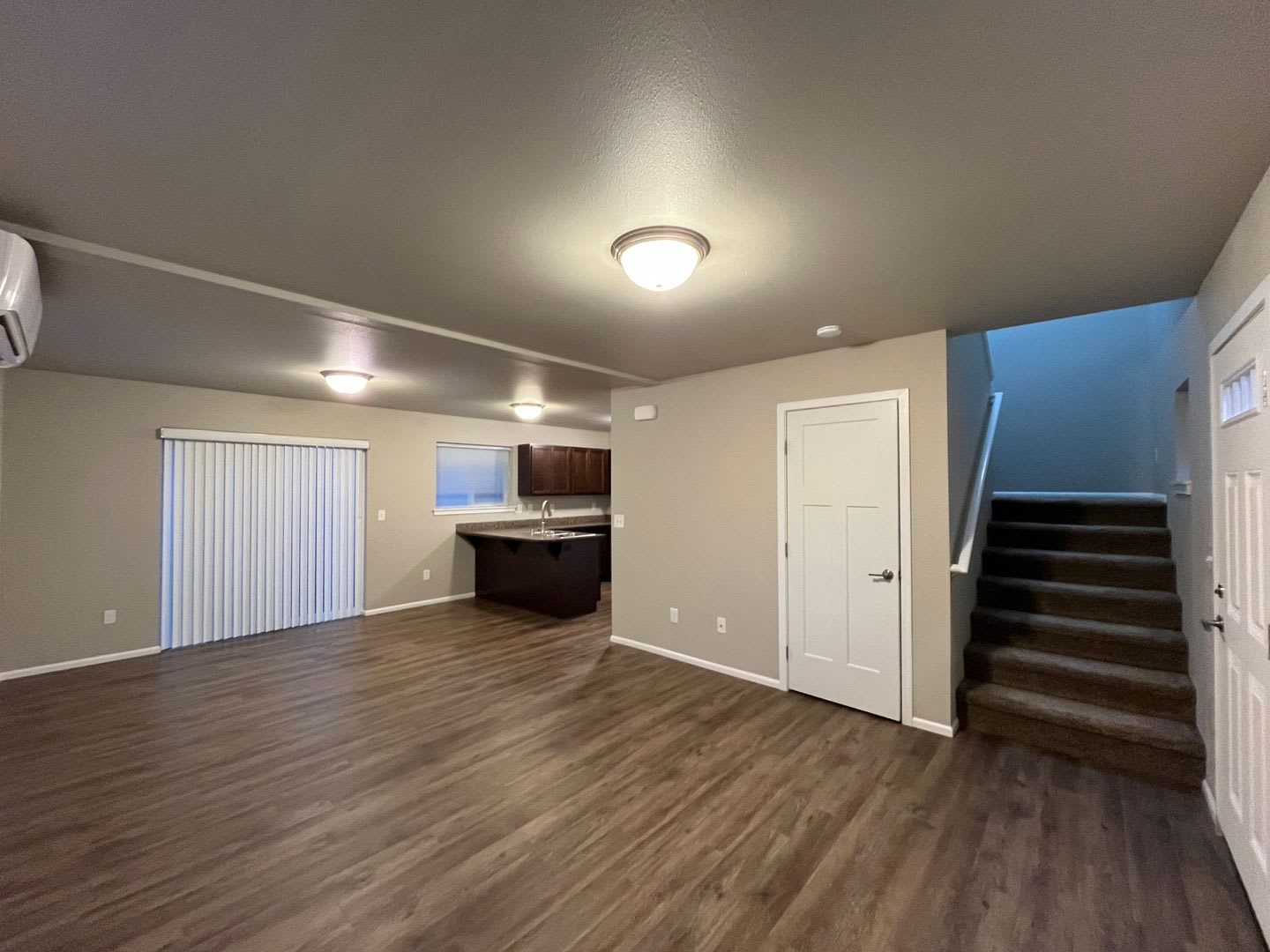 Townhouse Style 3 Bedroom – photo 3